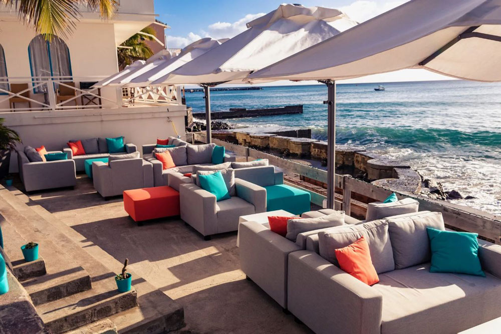 PROSTOR_P6_VRIJHANGENDE_PARASOL_THE_OLD_GIN_HOUSE_CARRIBEAN_002.jpg (161 Ko)