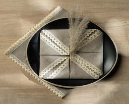 Lot de 4 serviettes en lin avec dentelle