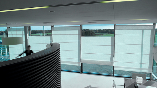 Stores intérieurs à cassette